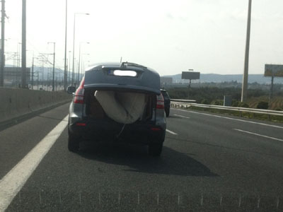 Οδηγούσε με 170 χλμ./ώρα και με ανοιχτό πορτ μπαγκάζ στην αριστερή λωρίδα